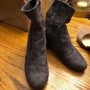 steve madden immense block heel boot